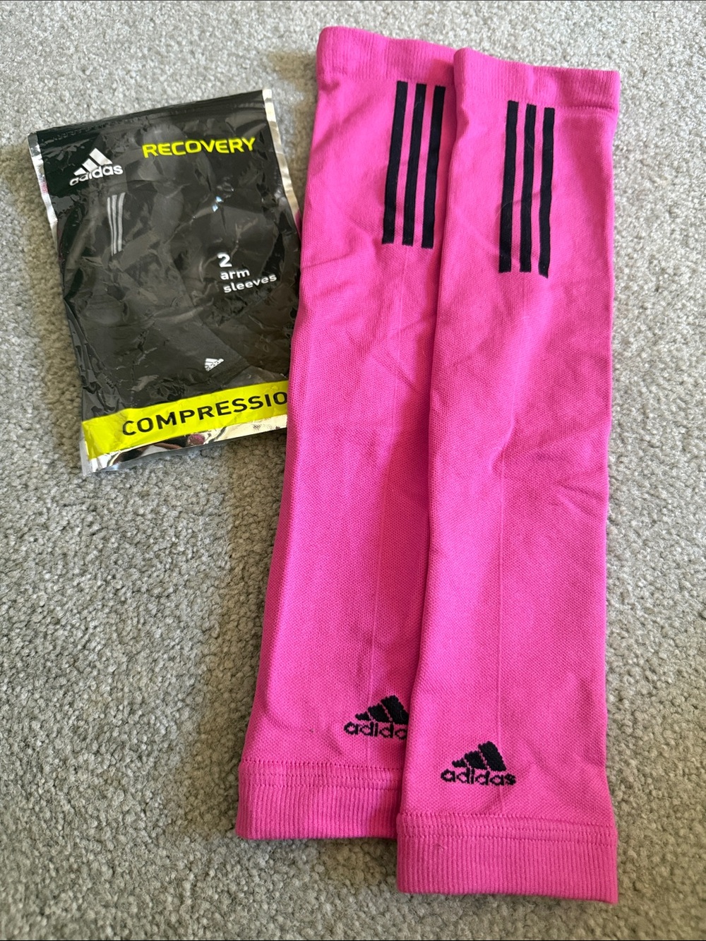 New Adidas Recovery Hot Pink Compression Arm Sleeves with Black Stripes